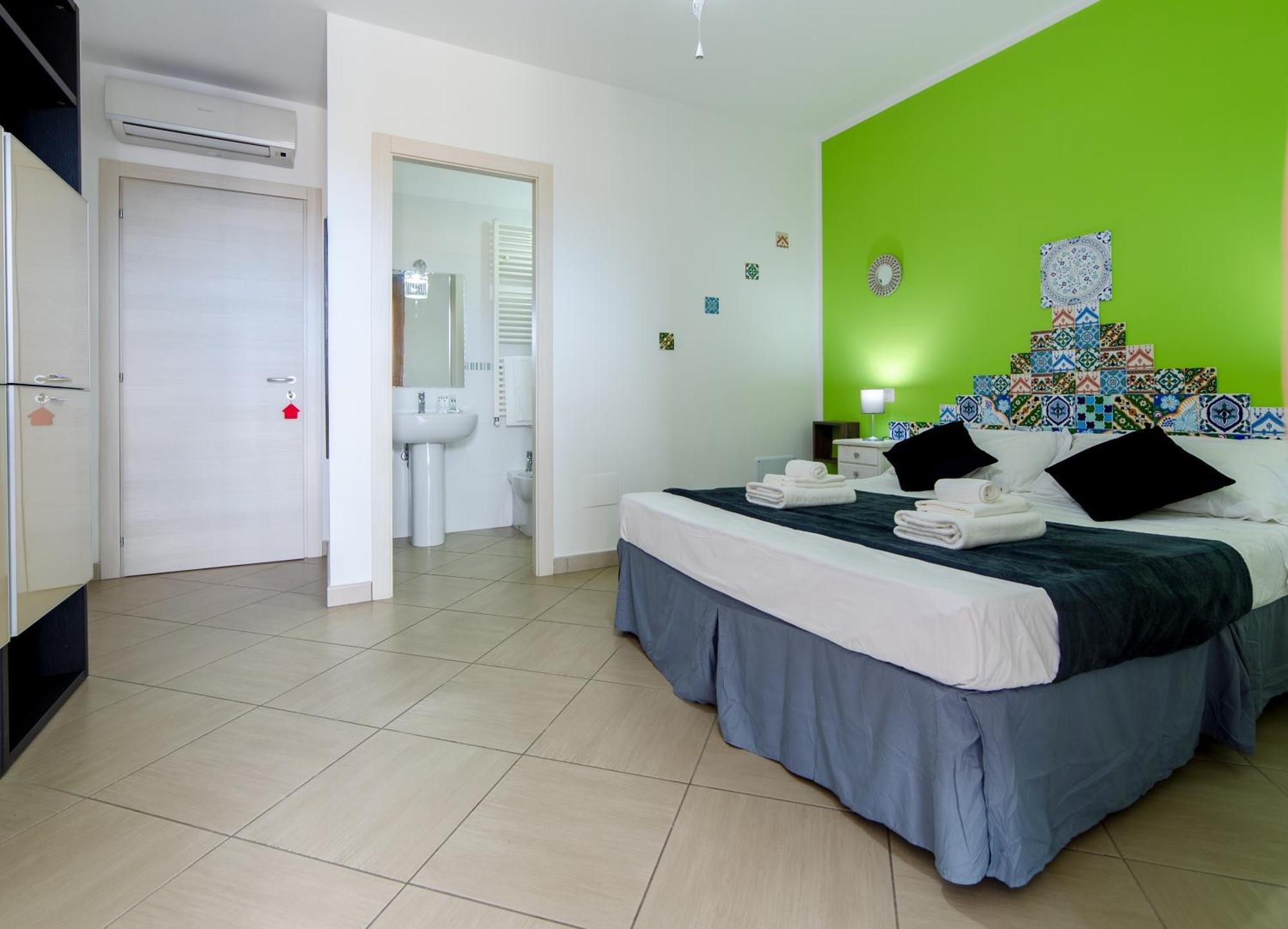 Sterlizia Rooms Gallipoli Exterior photo